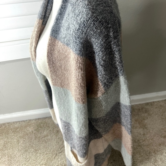 Women’s Cardigan Sweater size XS Long Multicolor Neutral Office Work Knit - Picture 8 of 8